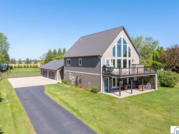 1120 Park Rd, Madison Lake, MN 56063
