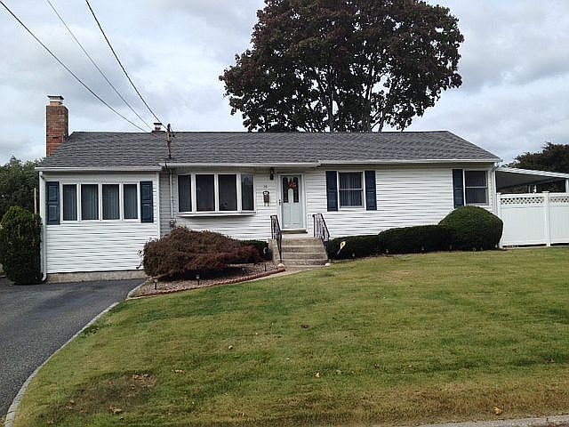 1st image of 15 La Salle Ln
