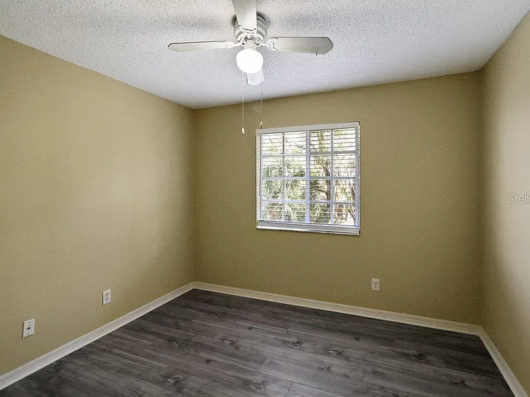 7127 Waterside Dr — Photo 31