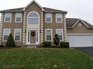9 Amber Ct, Blackwood, NJ 08012