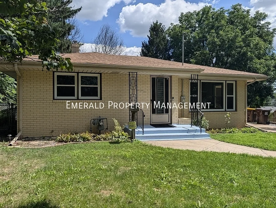 2 bed, $1,925 — Photo 2