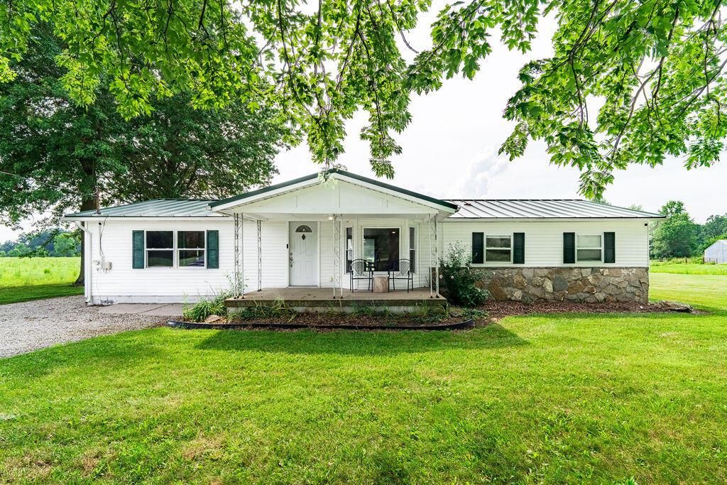 Real estate listing image