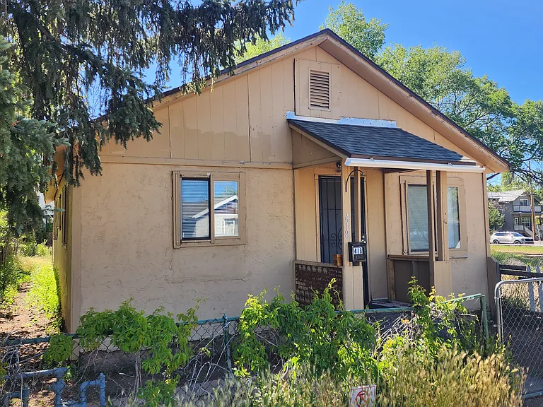 418 S Wc Riles St — Photo 1