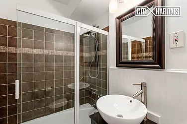 Sold by Citi Habitats