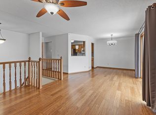 8848 Norway St NW, Coon Rapids, MN 55433