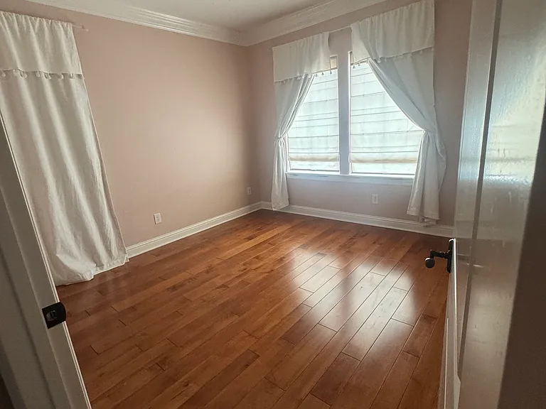 Upstairs Bedroom 3
