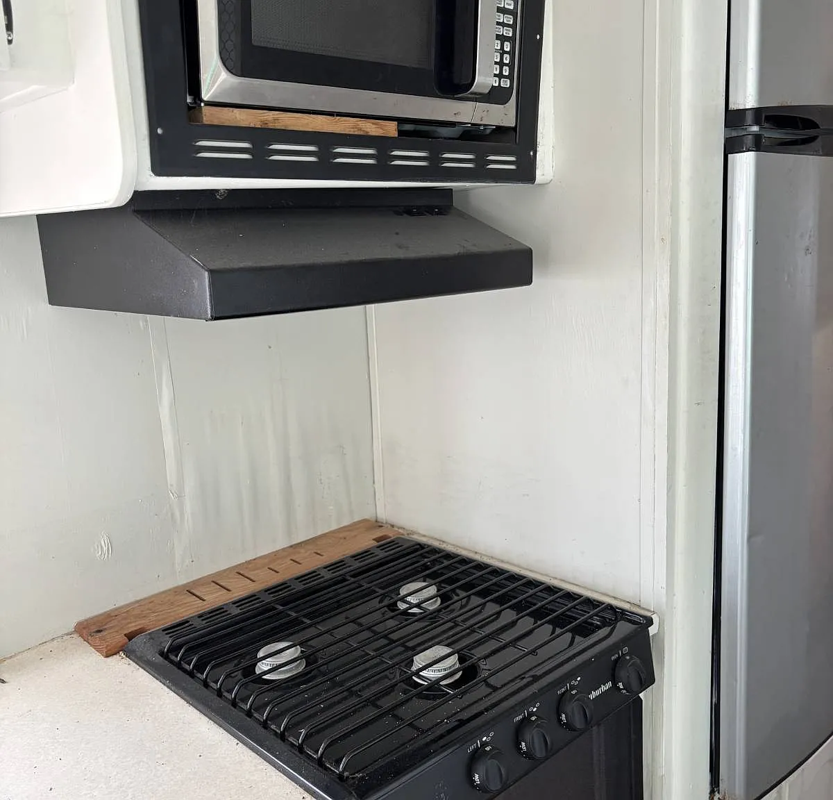 1 bed, 1.0 bath, $600 — Photo 2