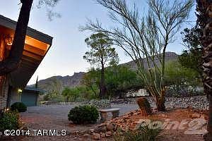 Front circular driveway