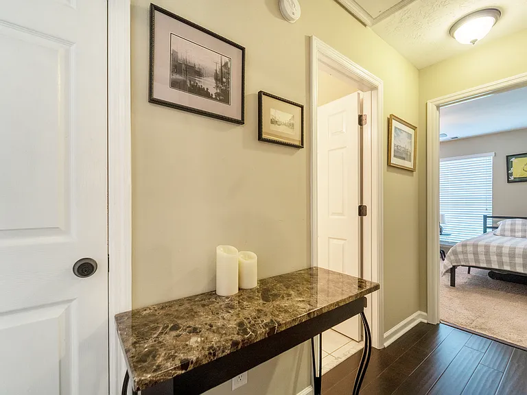 2037 Glennfield Ln — Photo 21