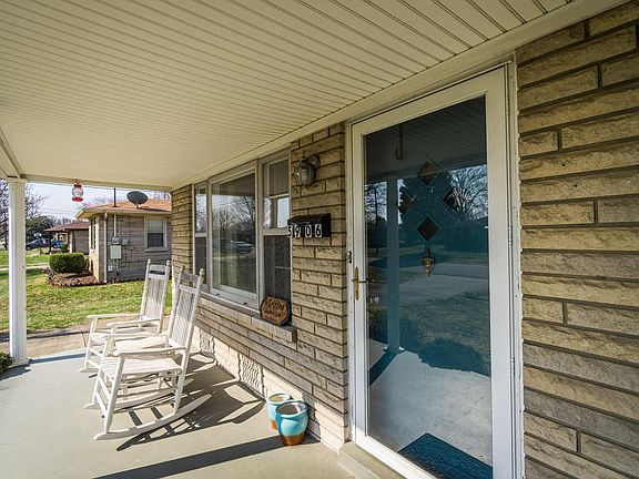 2nd image of 5906 Arvis Dr