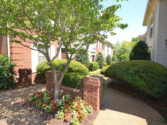 5th image of 2139G Acklen Ave