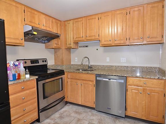 2nd image of 185 Quincy Shore Dr #32