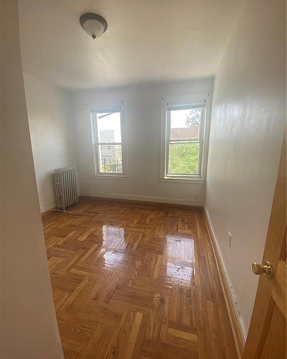 1st image of 289 Revere Ave