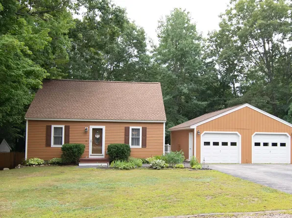 66 Dorothy Drive, Epping, NH 03042