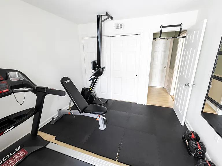 Bedroom 2-2