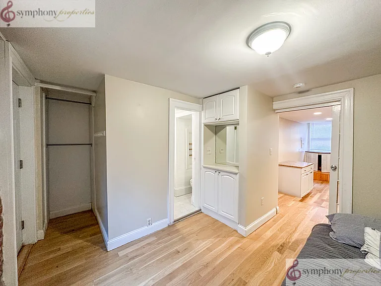 61 Phillips St #1 — Photo 6