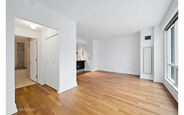 Rented by Douglas Elliman | media 5