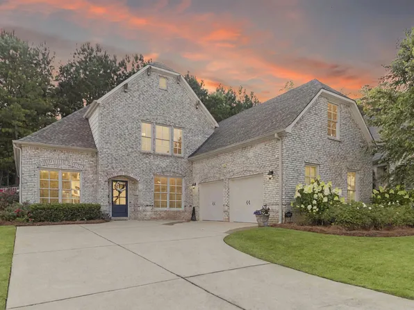 1009 Snowshill Cir, Birmingham, AL 35242