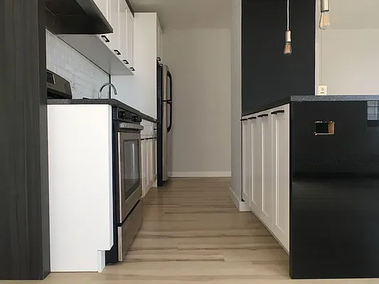 Rented by Sovereign Associates | media 16