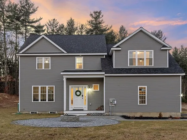 101 Quinapoxet St, Holden, MA 01520