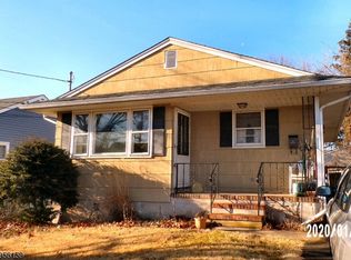 230 S 15th Ave, Manville, NJ 08835