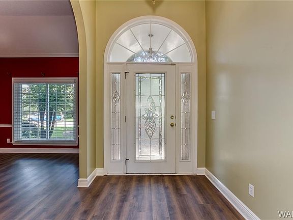 3rd image of 3981 Gaineswood Ln