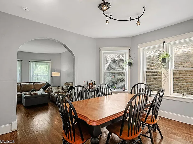 2245 N Sawyer Ave #1 — Photo 3