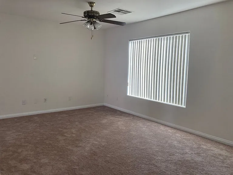 9519 Milkweed Canyon Ave — Photo 13