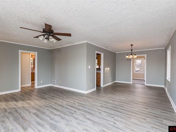 5th image of 205 Belle Ave