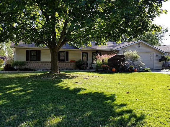 2nd image of 326 Lawndale Dr
