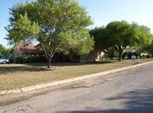 226 Tomahawk Trl, Del Rio, TX 78840