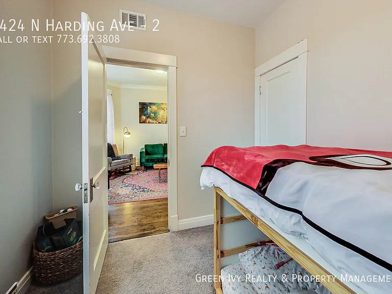 1424 N Harding Ave #2 — Photo 13