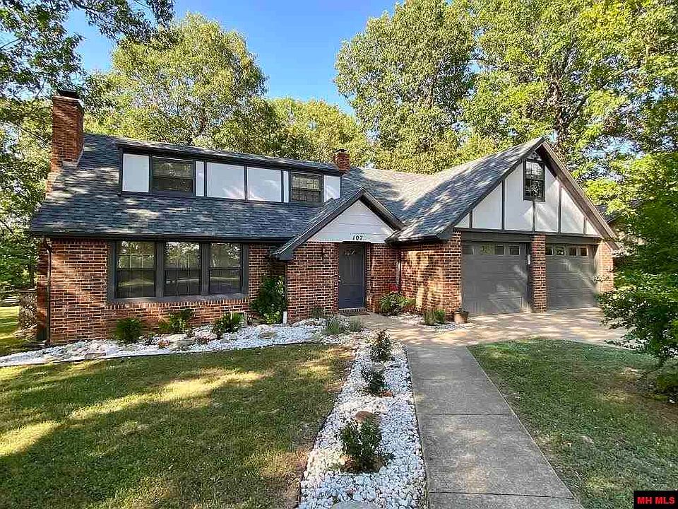 1st image of 107 Wildwood Cir