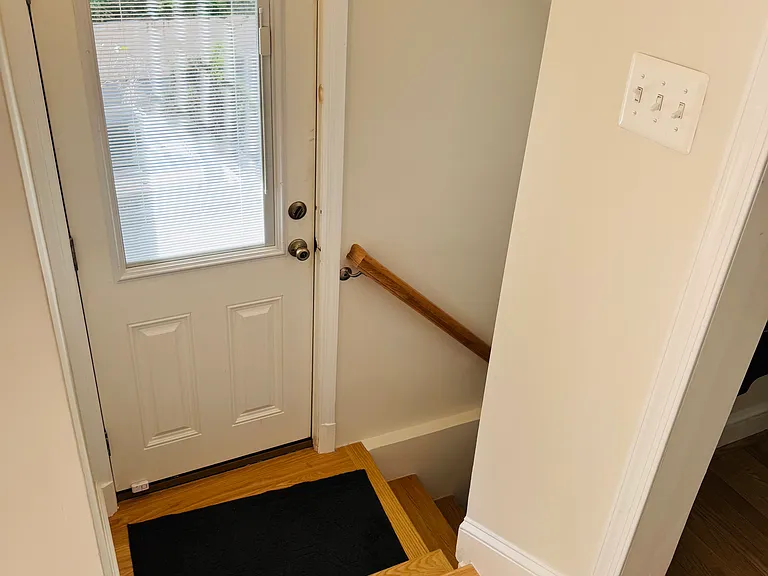3309 Highwood Dr SE — Photo 12
