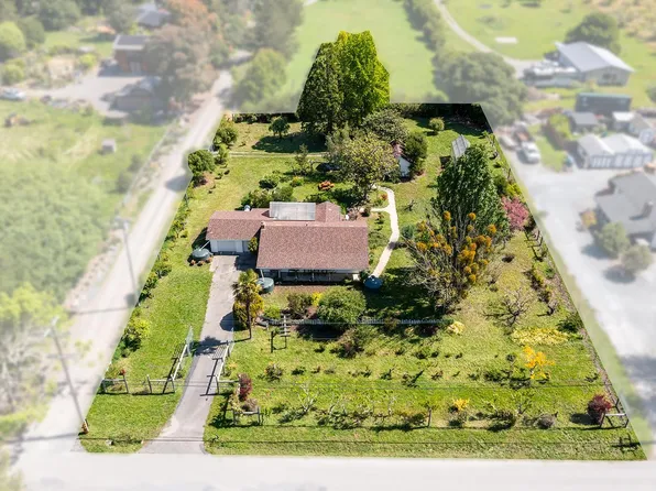 431 Sexton Road, Sebastopol, CA 95472