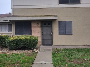1990 Peabody Rd APT 2, Vacaville, CA 95687
