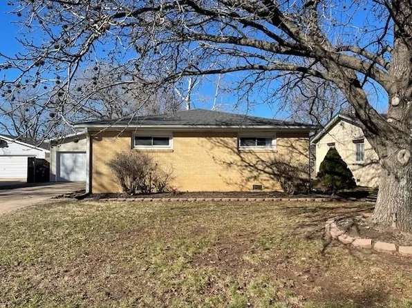 1651 Lawndale Ave, El Dorado, KS 67042