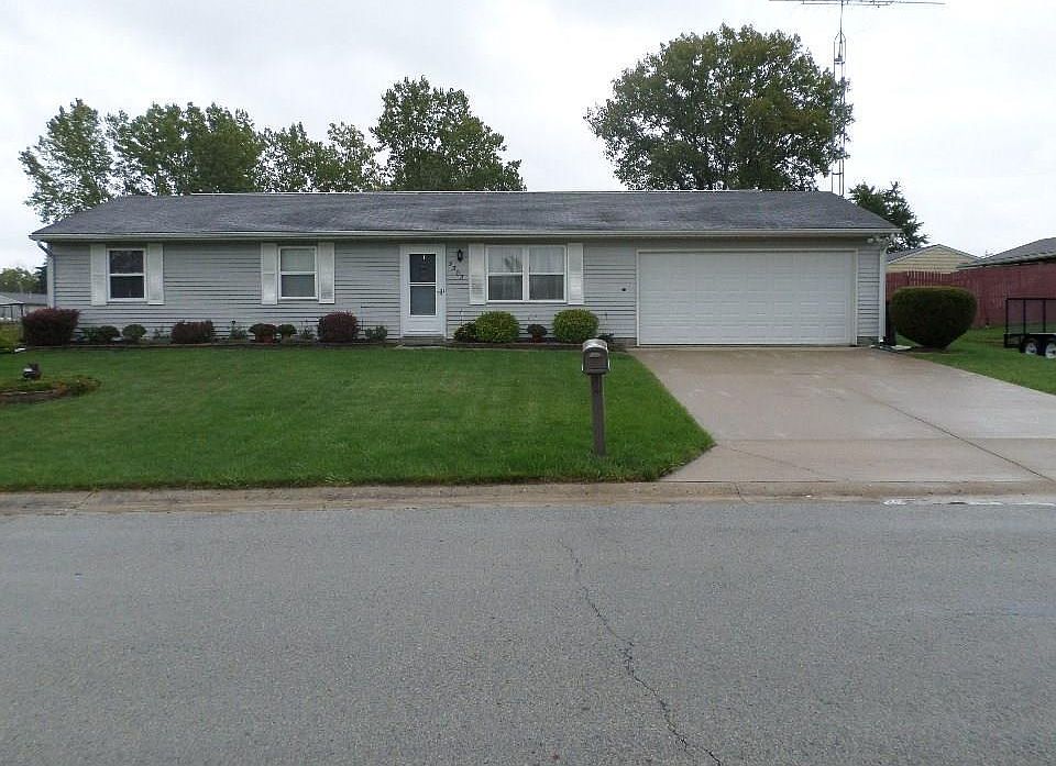 1st image of 3302 Red Feather Dr