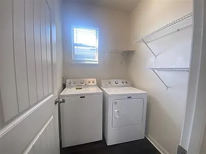 9451 Komika Ln — Photo 14
