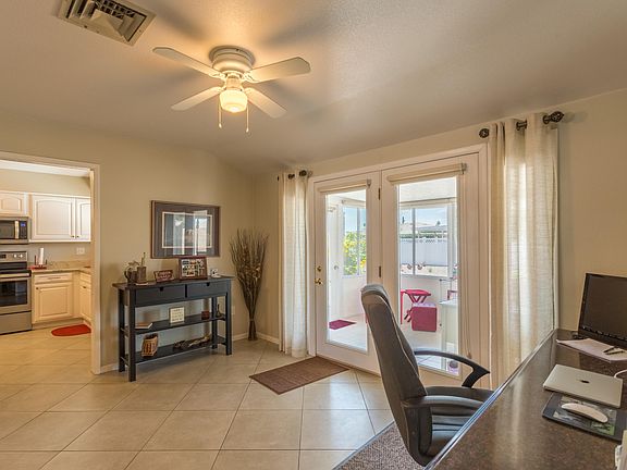 5th image of 10319 W Floriade Dr