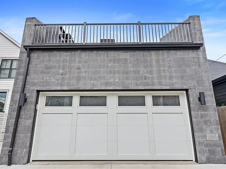 287 E Greenwood Ave — Photo 18