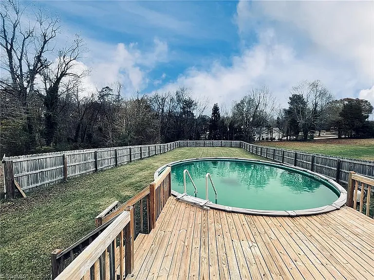 2053 W Clemmonsville Rd — Photo 20