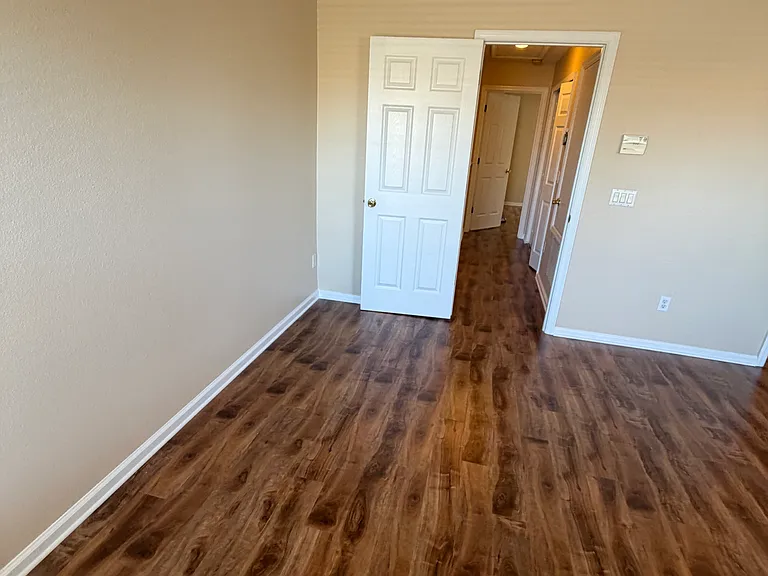 9109 Oak Fern Dr — Photo 9