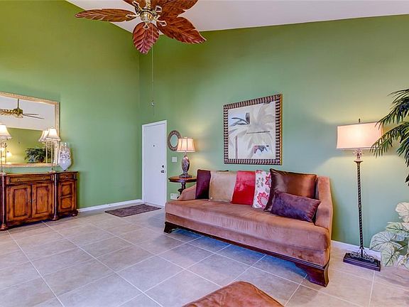 4th image of 2712 Sand Hollow Ct