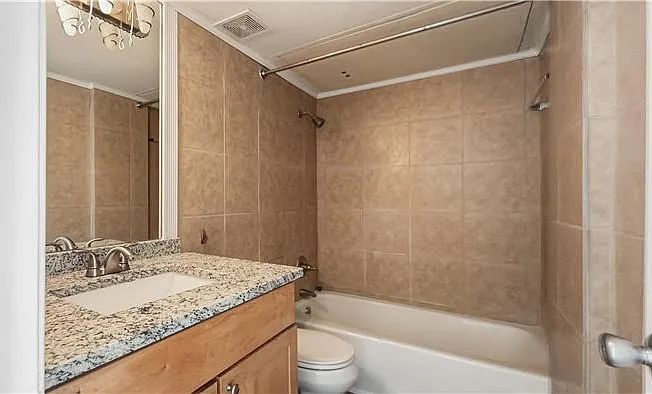 3707 Miles St #9 — Photo 11