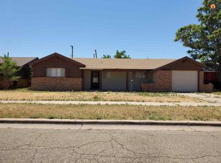 821 Prairieview Dr, Clovis, NM 88101