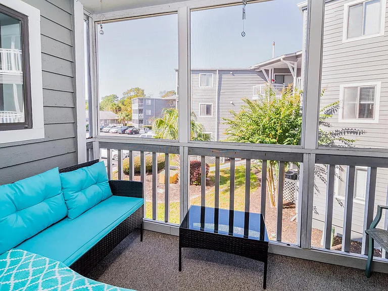 10170 Beach Dr SW — Photo 18