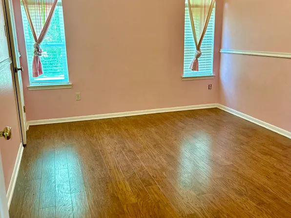 118 Dorado Dr, Friendswood, TX 77546