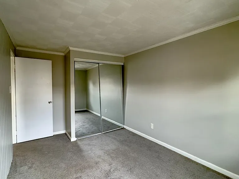 5371 King Arthur Cir — Photo 14