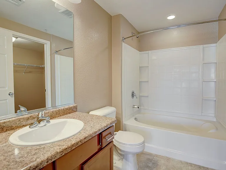 Inspirado Residences — Photo 51